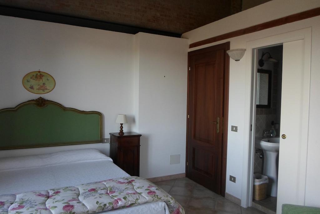 I Lecci Bed & Breakfast Lerici Cameră foto